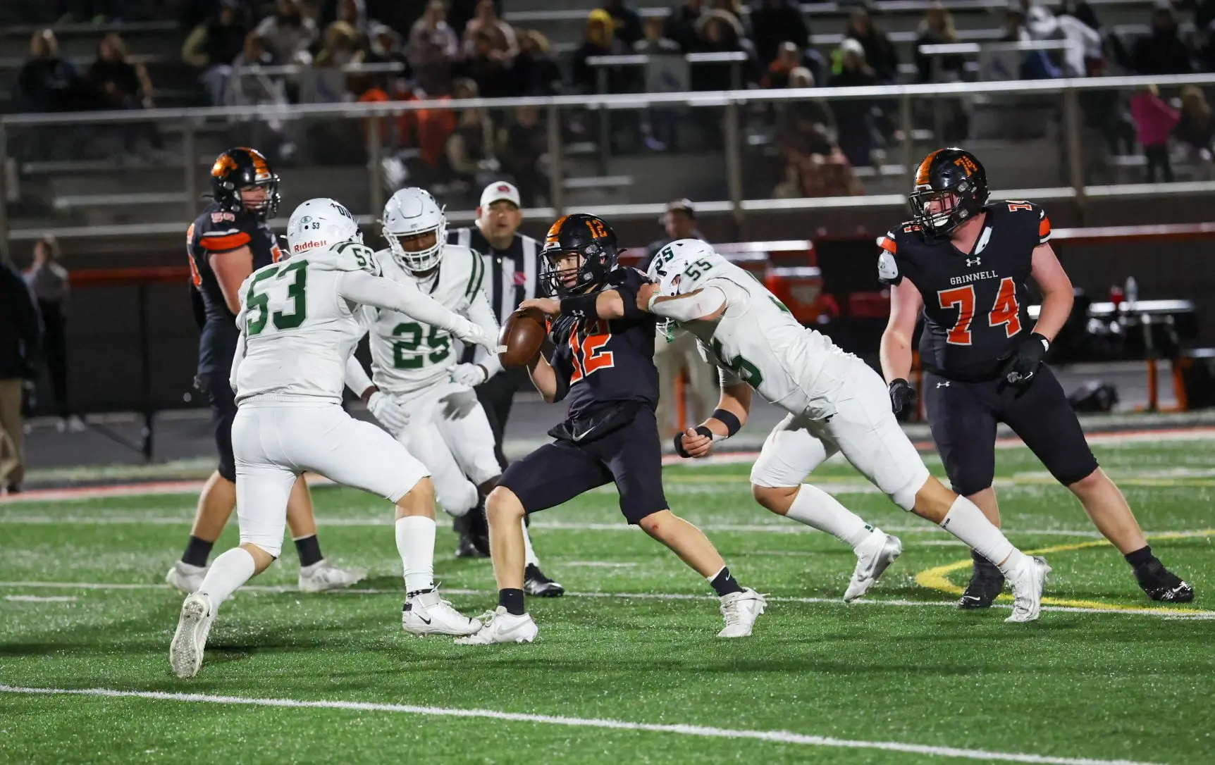 pella-football-2025-vs-grinnell-54