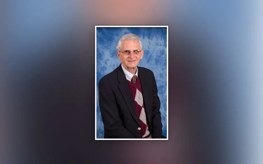 central-college-john-bylsma-59