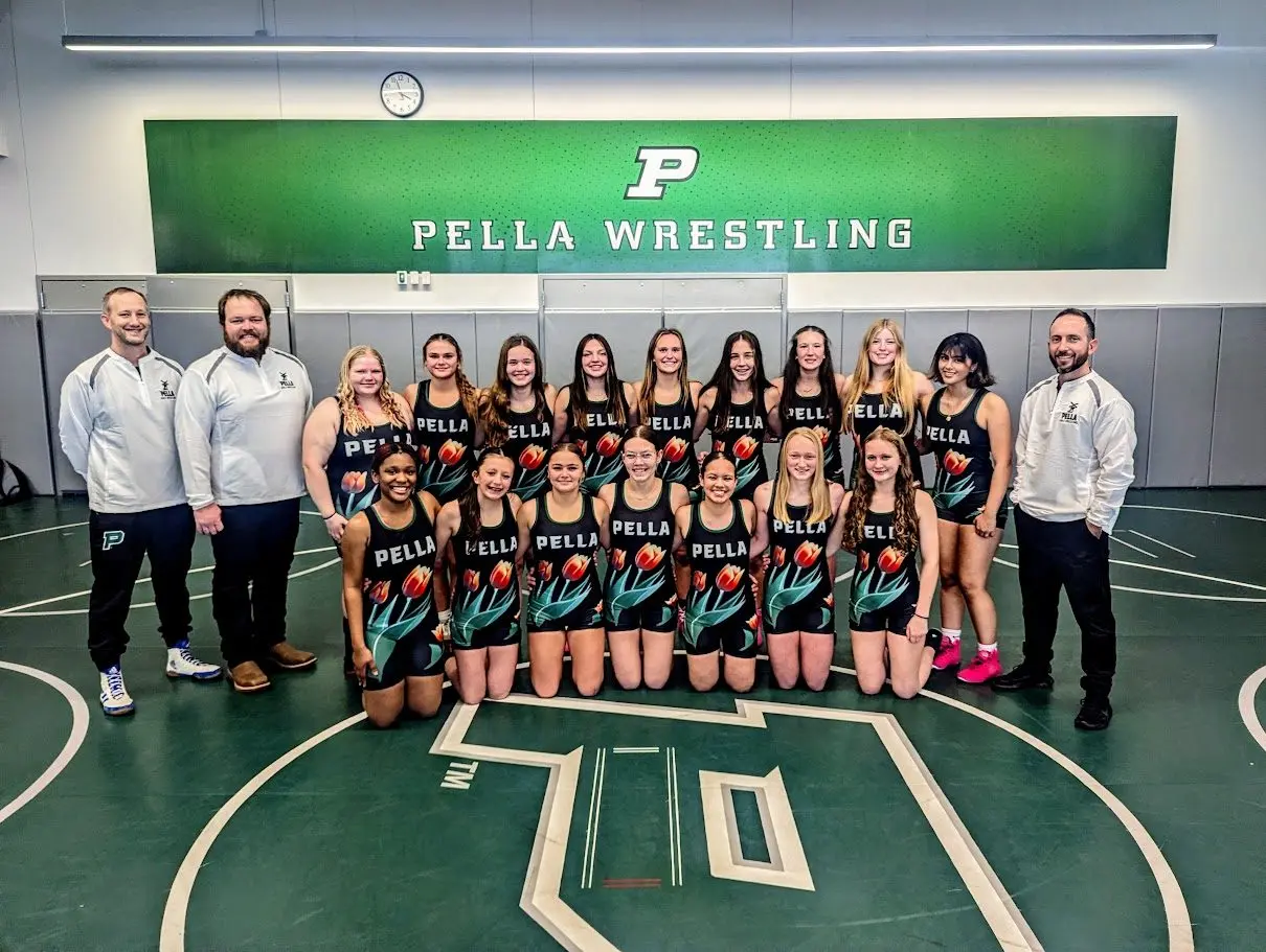 pella-girls-wrestling-2025-26