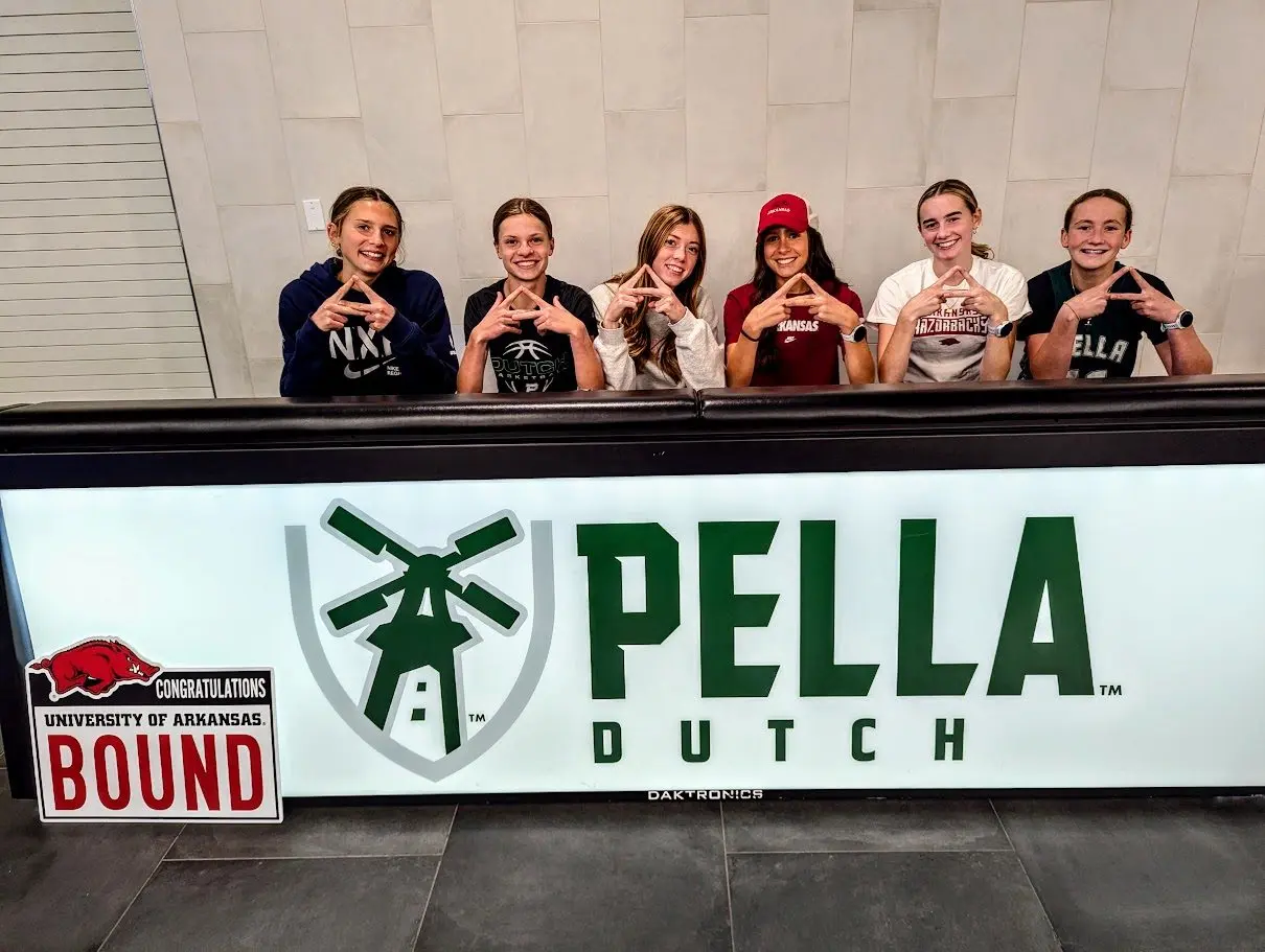 pxl_20251121_213737892