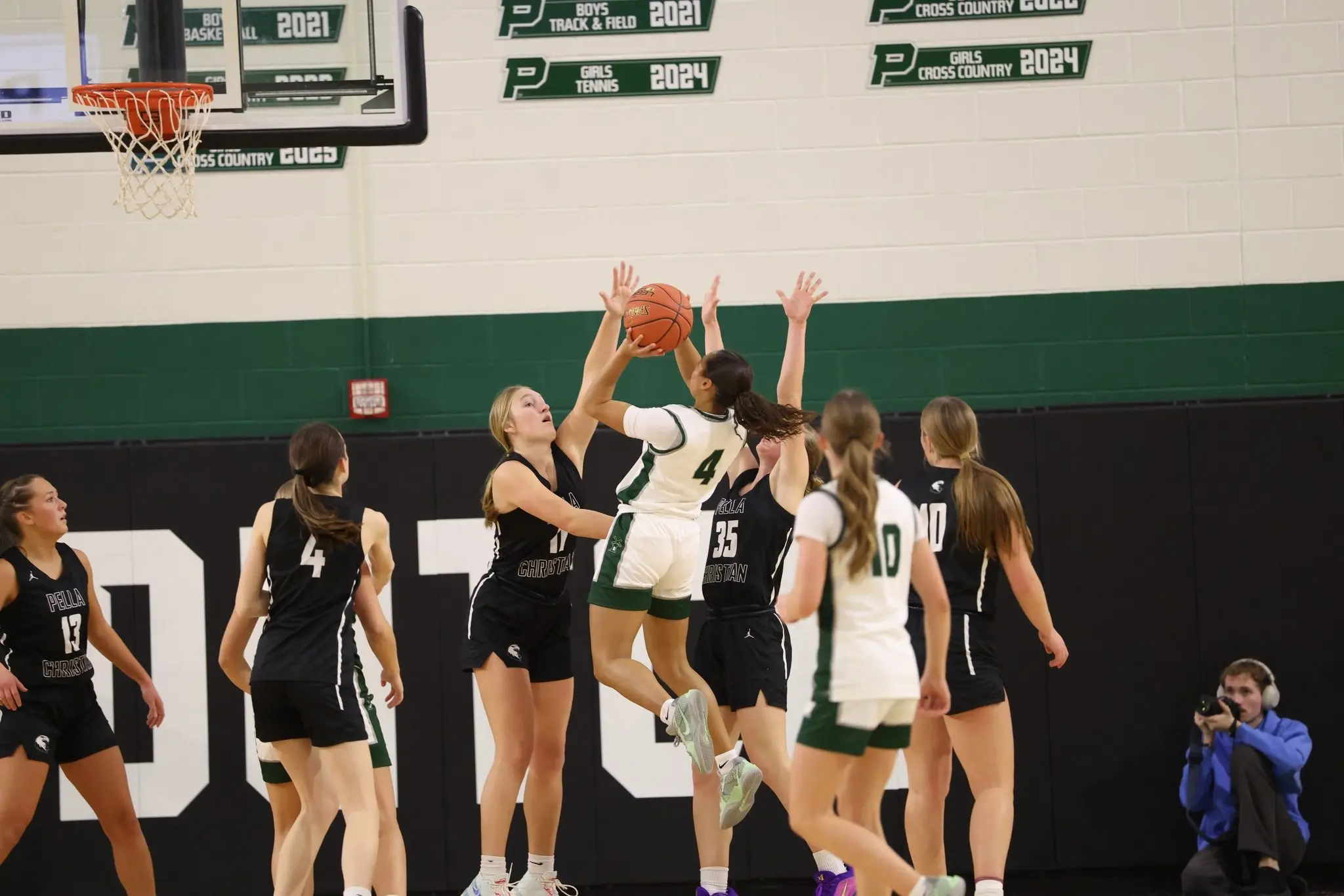 pella-vs-pc-gbb