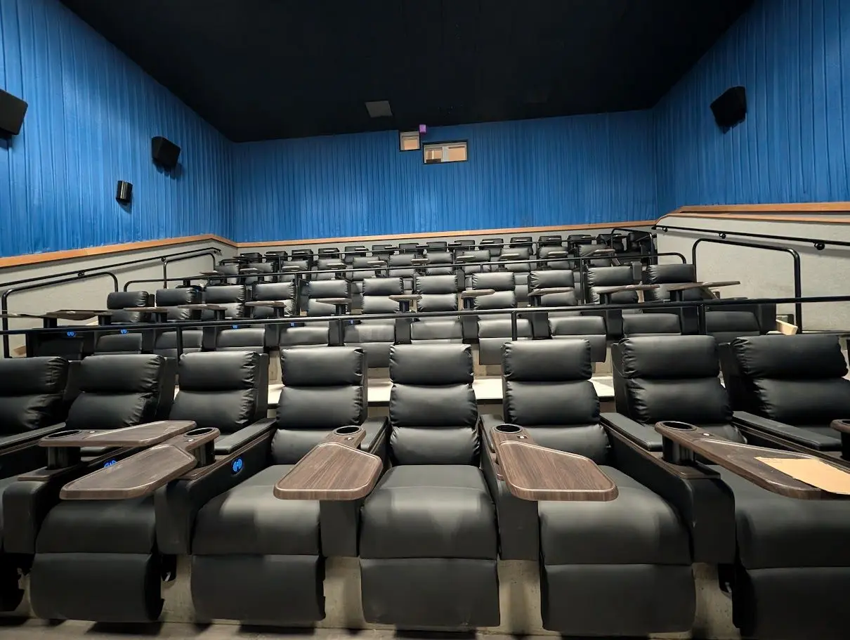 pxl_20260209_201837886