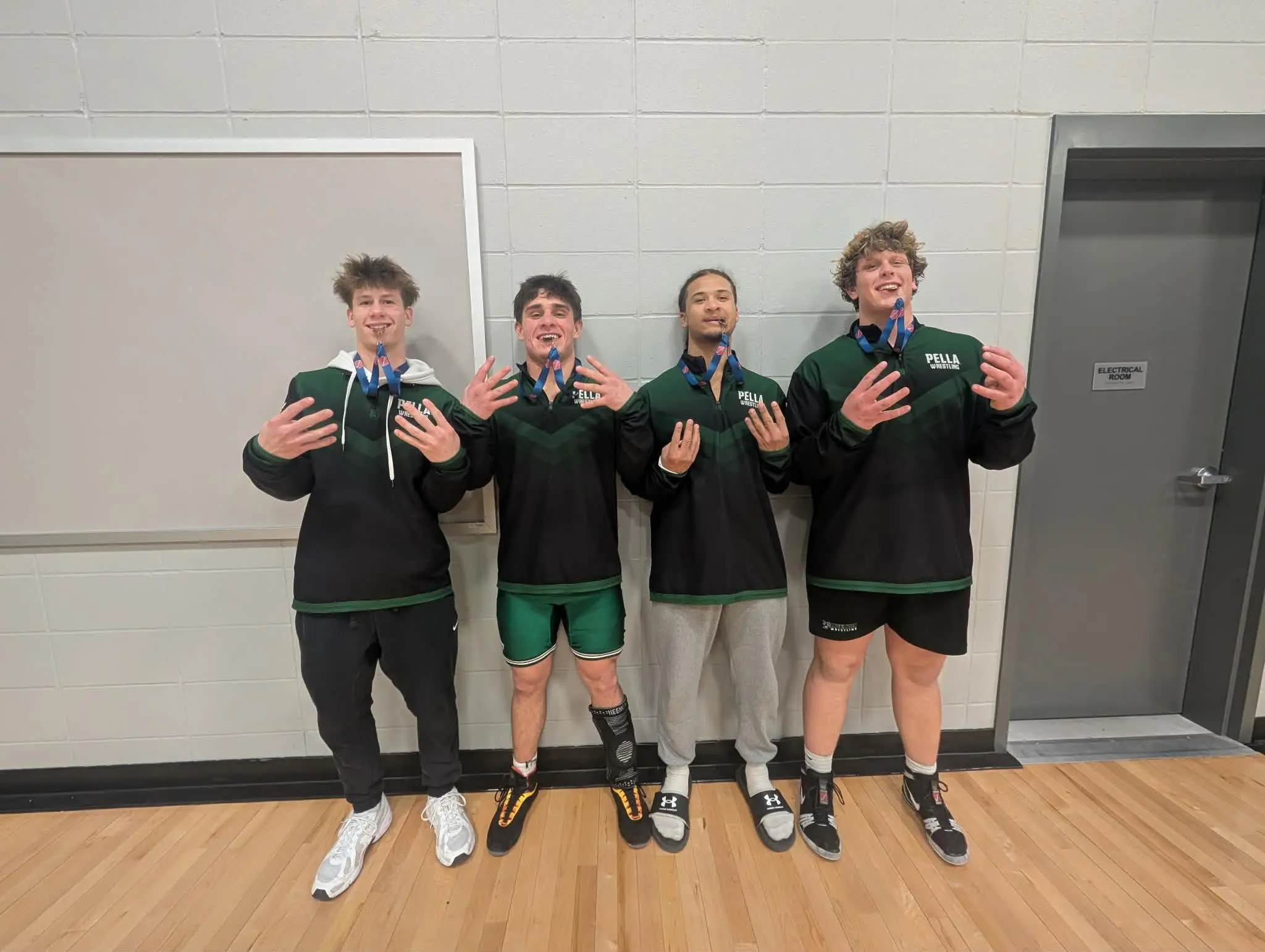 pella-boys-wrestling-qualifiers-2026