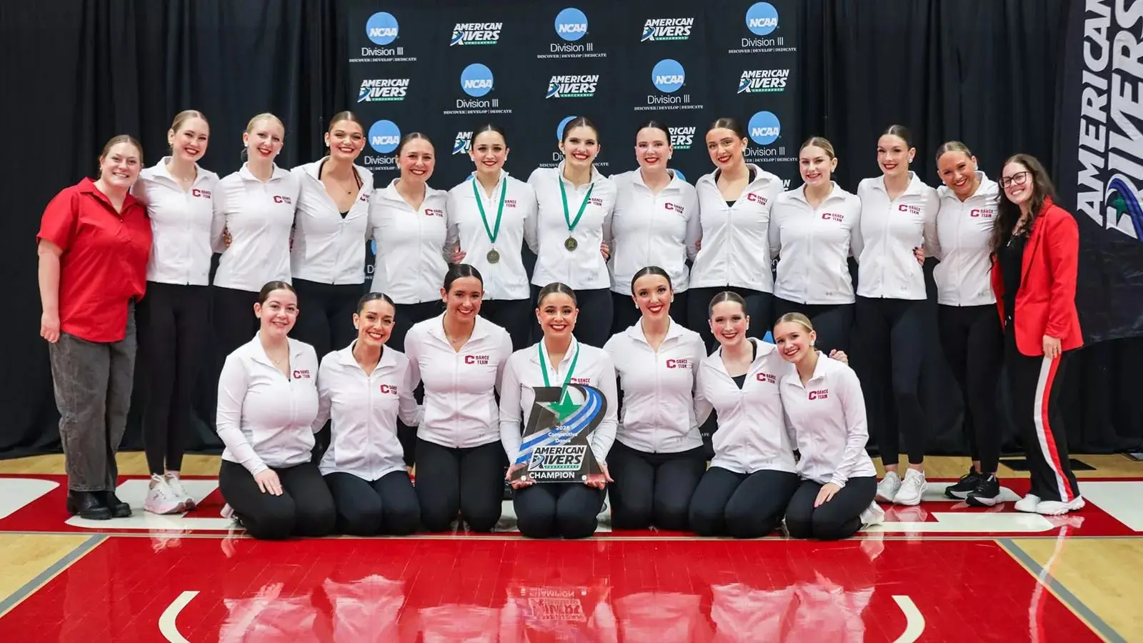 central-dance-team-3