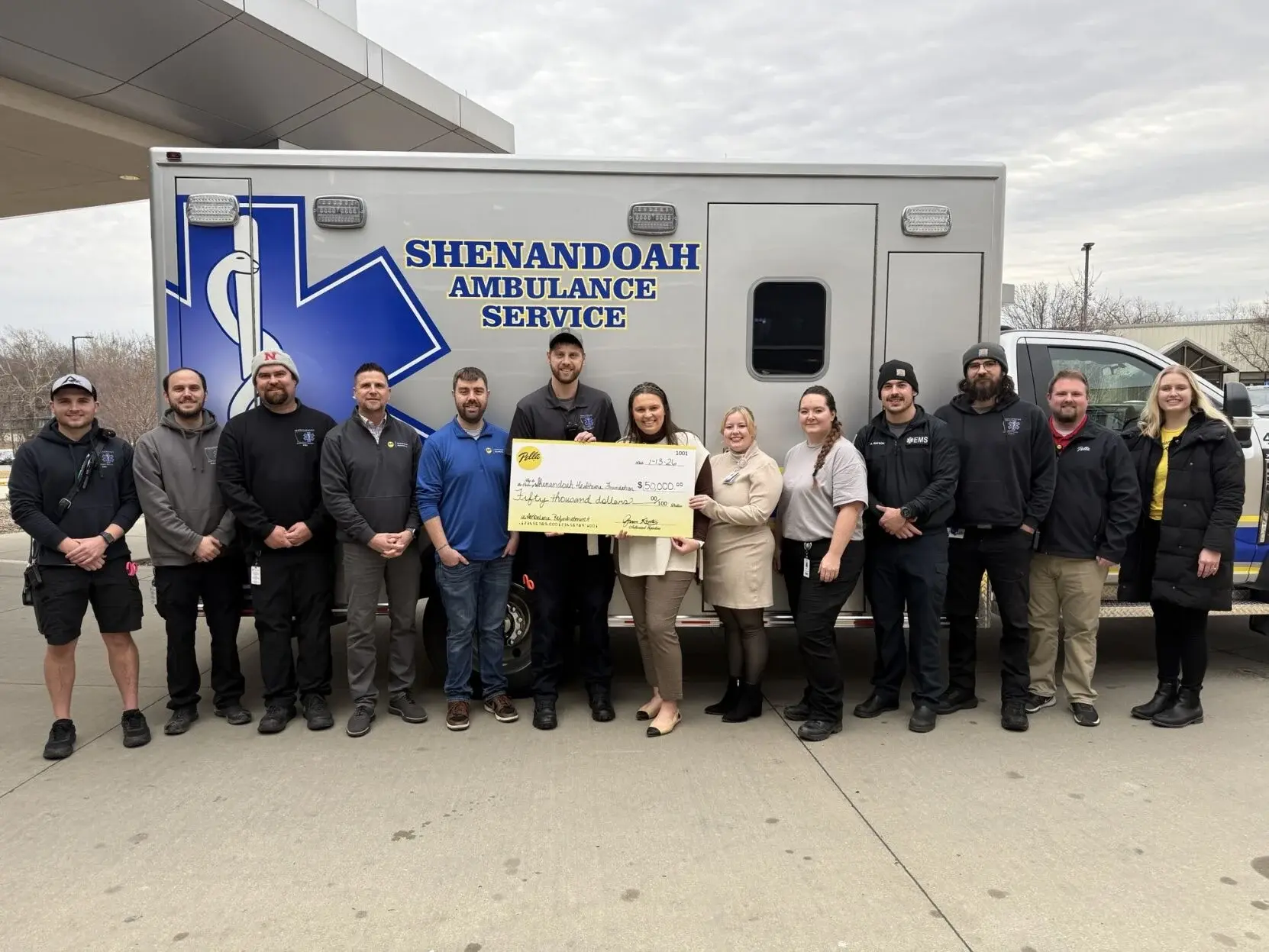 shenandoah-medical-center-check-donation