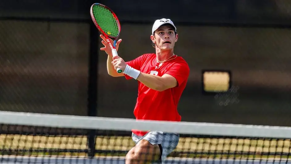 central-mens-tennis-ernest-alvarez-chedzoy-2