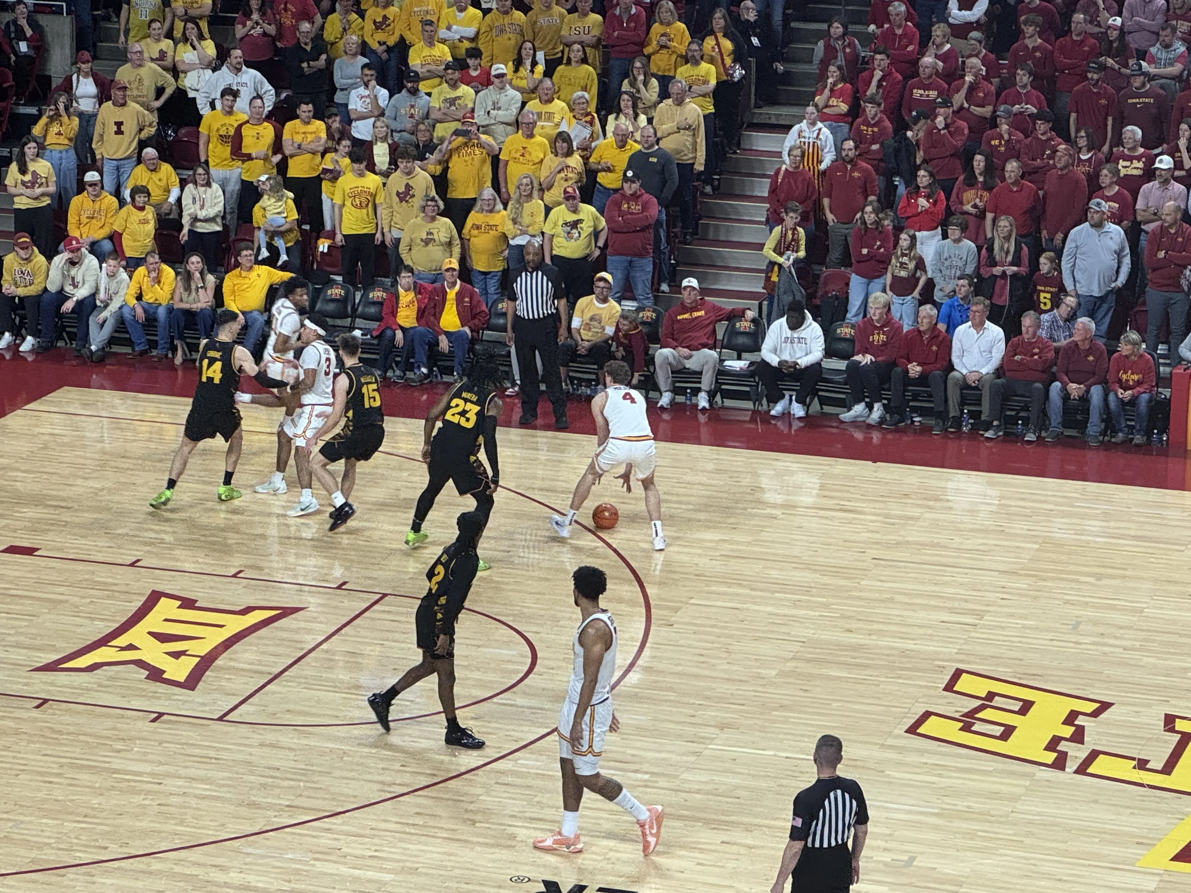 eric-mulder-isu-senior-day-1