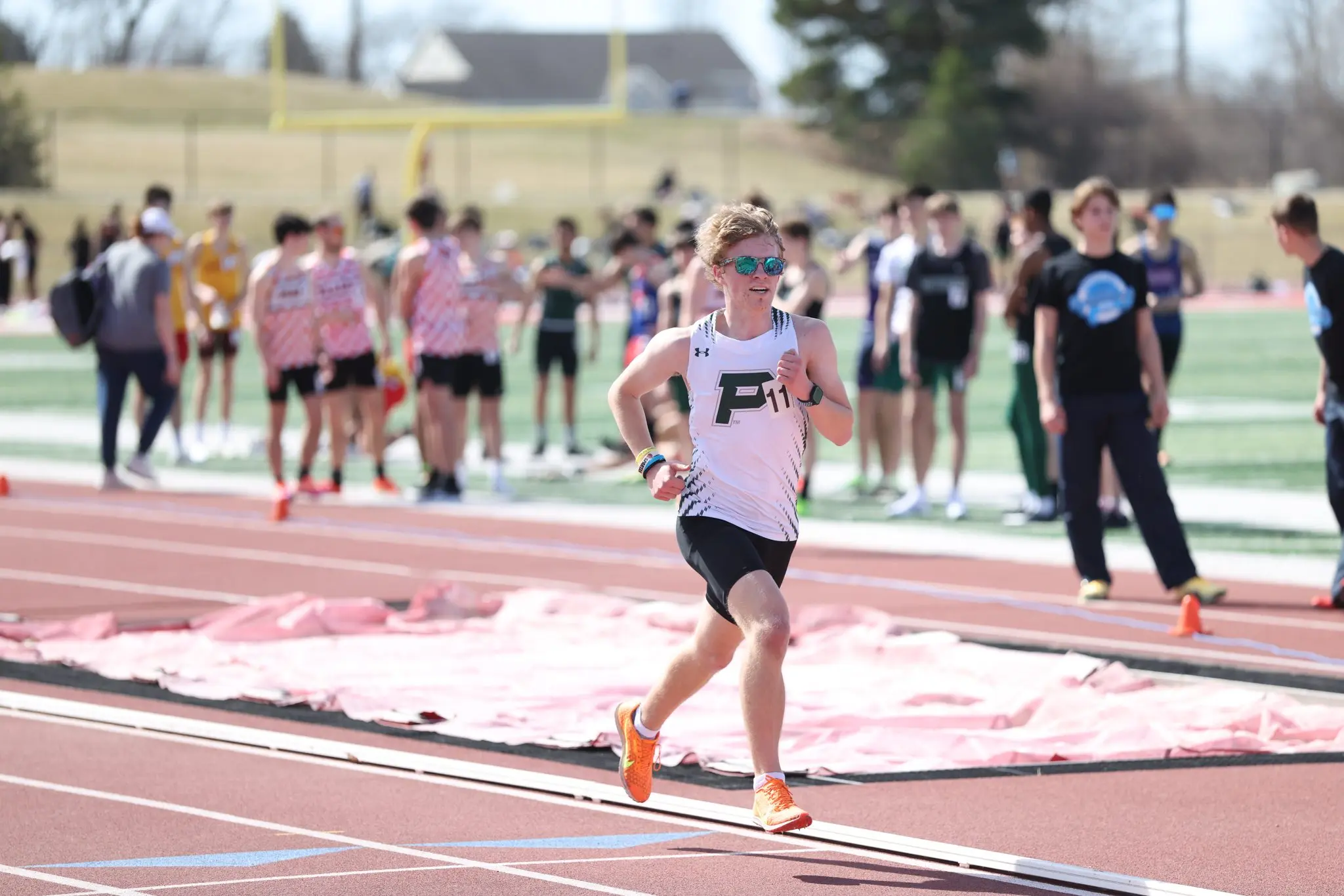 pella-boys-track-central-indoor-2026-10
