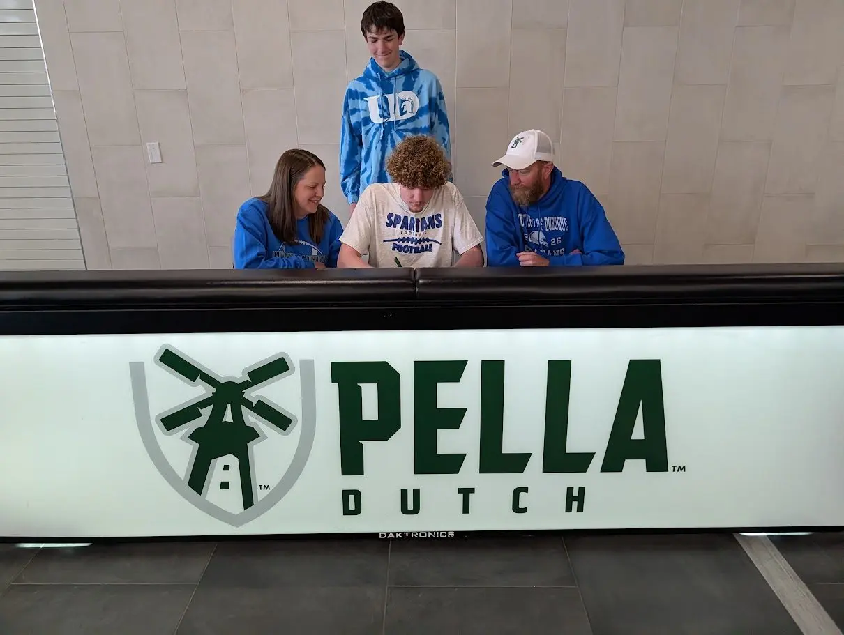 pxl_20260325_191102347