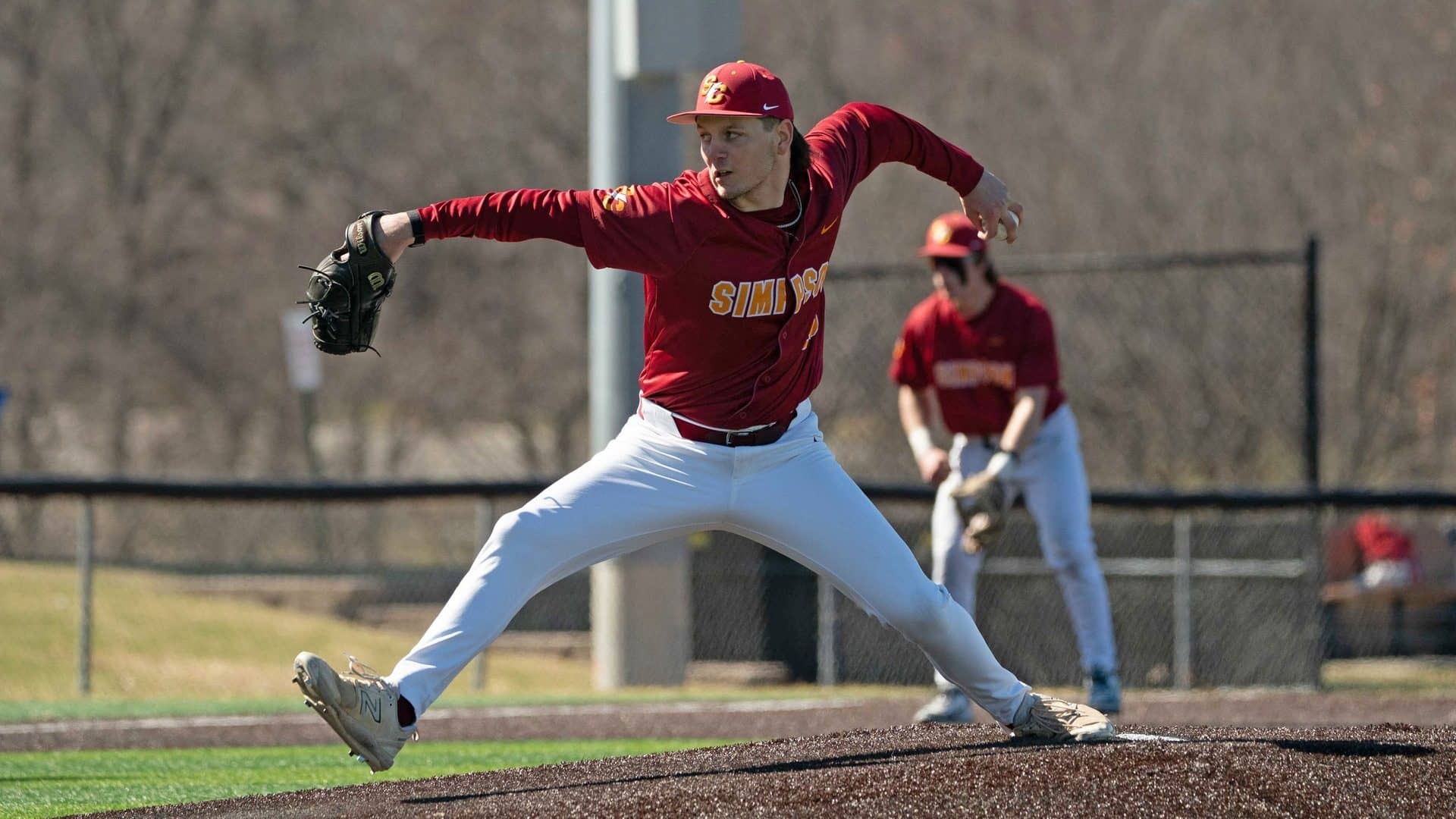 Dubuque Defeats Simpson Baseball 3-2 in Series Finale