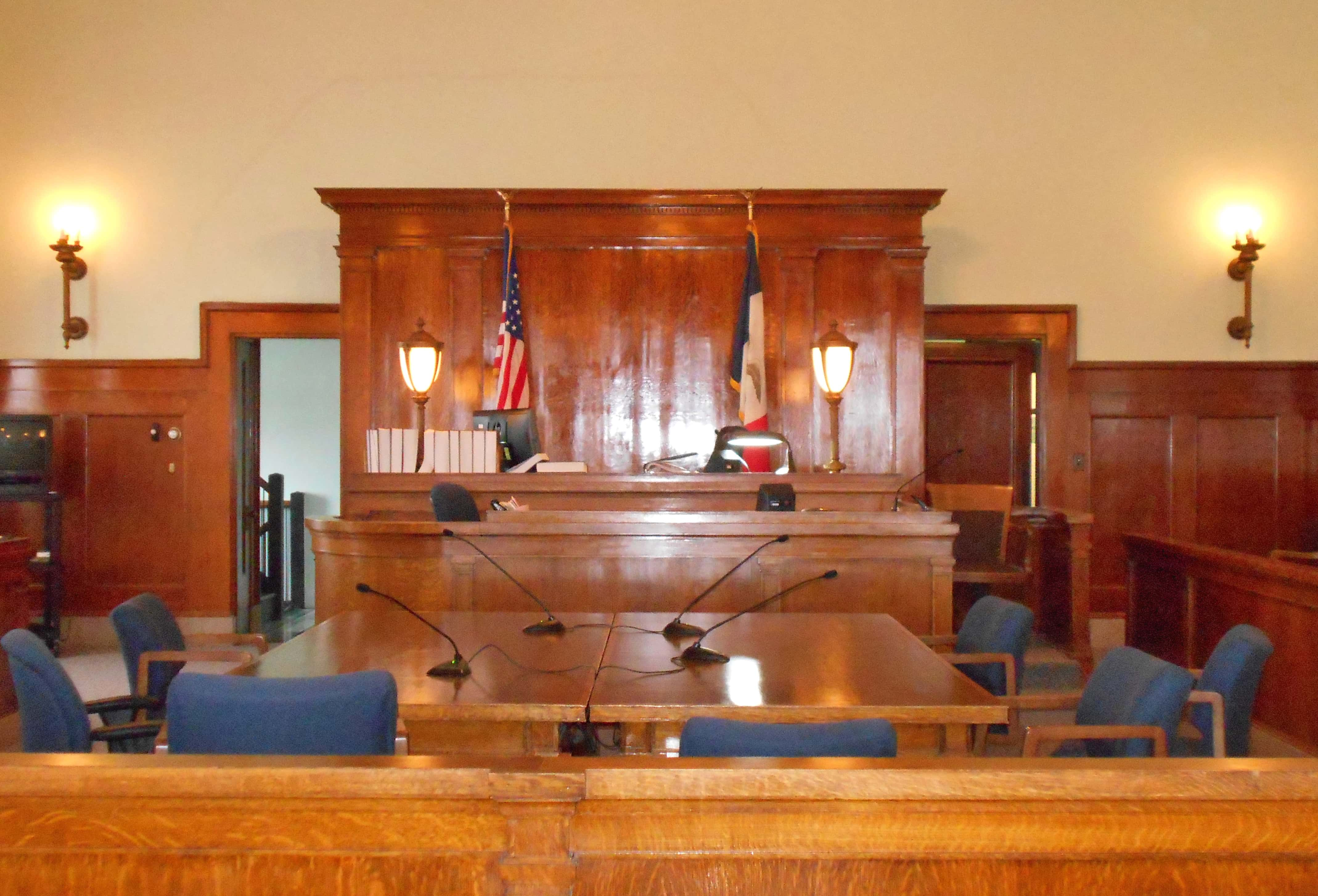 greene-co-district-courtroom