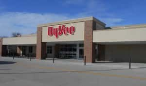 HyVee outside