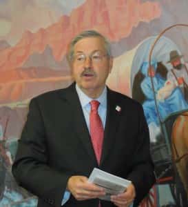 Branstad at Pizza Ranch