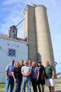 (L-R): Glen-Christensen-and-Sue-Tronchetti-Connor-Juergensen-Gary-Schiltz-Bob-Allen-Dawn-RudolphDon-Ihnken-Rick-Humpal. Photo courtesy of Landus Cooperative