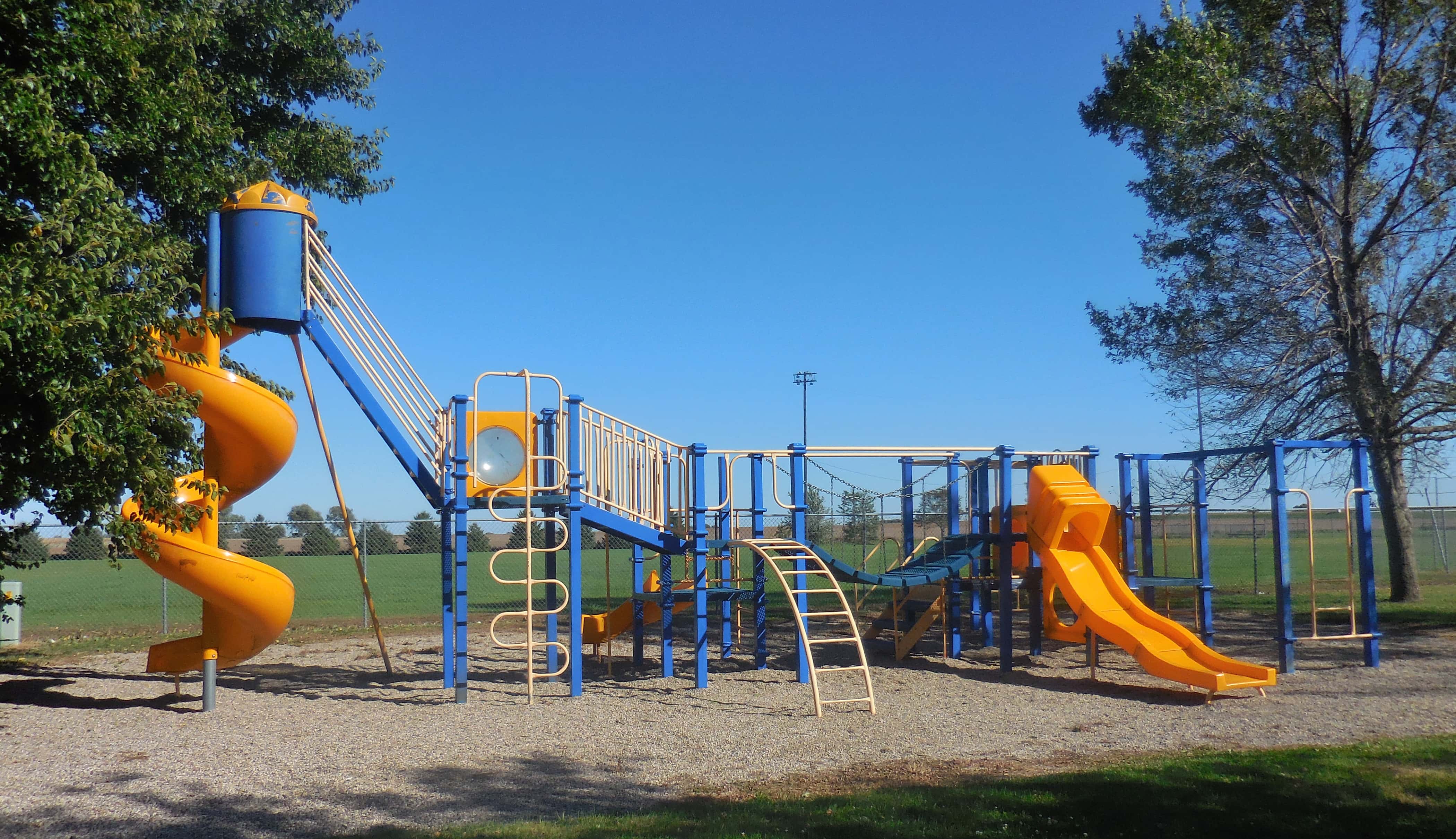 Public Health Offers Playground Safety Tips for COVID-19 Prevention