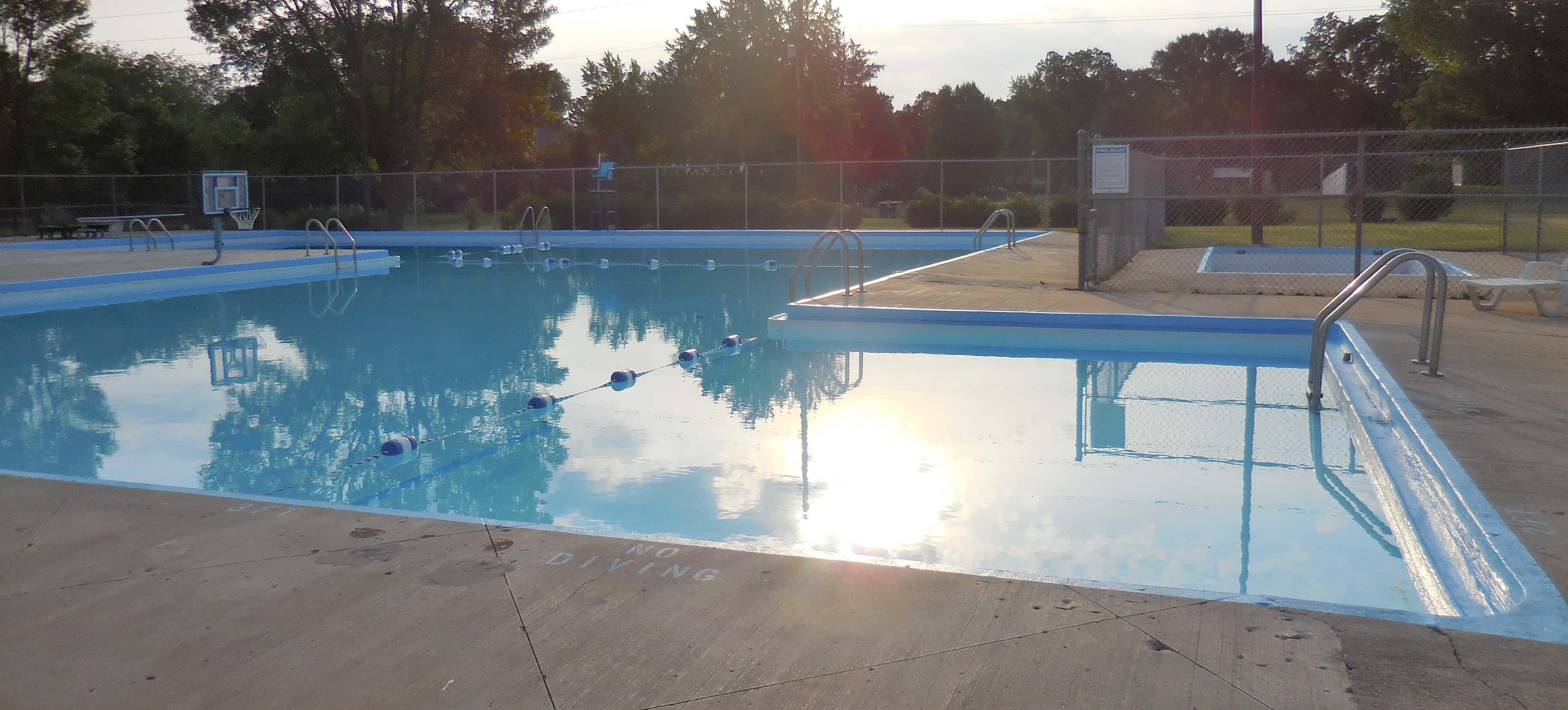 grand-junction-pool-pic-1