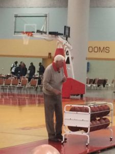 Former college basketball coach Bob Knight talks to a group of coaches at the IBCA Coaching Clinic in Des Moines on October 21. Photo courtesy of Rick Dillinger/ADM Girls Basketball Twitter.