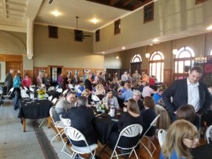 perry-chamber-dinner-2018-2-300x225