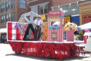 Home State Bank's float