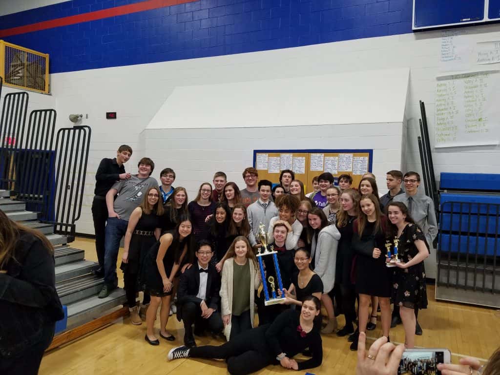 35th Annual Perry Band Olympics Draws Around 2,000 Raccoon Valley