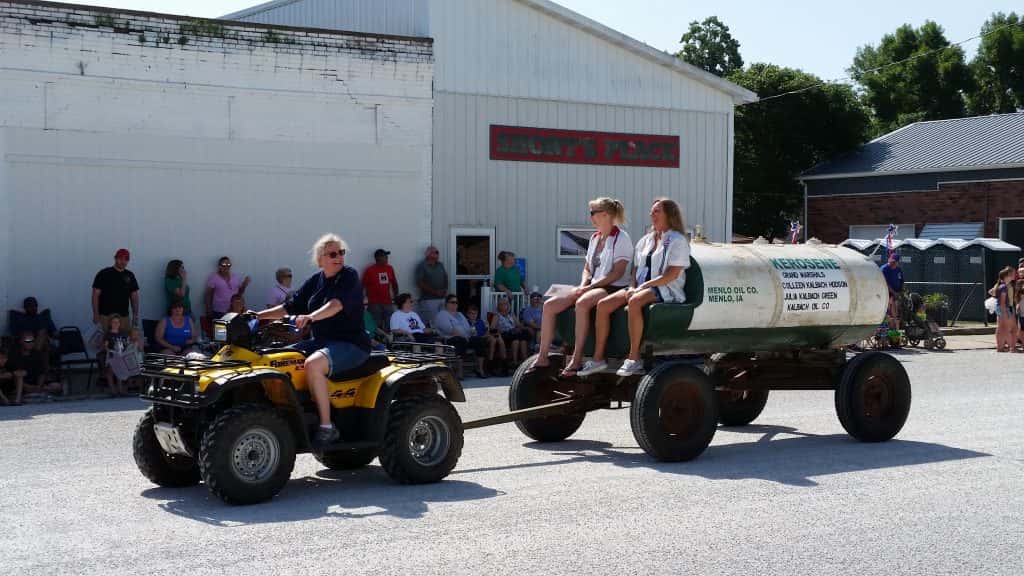 Raccoon Valley Radio Helps Celebrate Menlo's 150th Birthday | Raccoon
