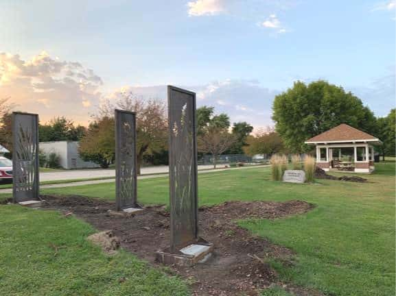 art-panels-memorial-garden-9-19