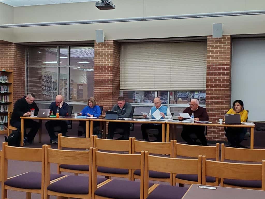 Perry School Board Approves Teachers and Staff Salary Increases