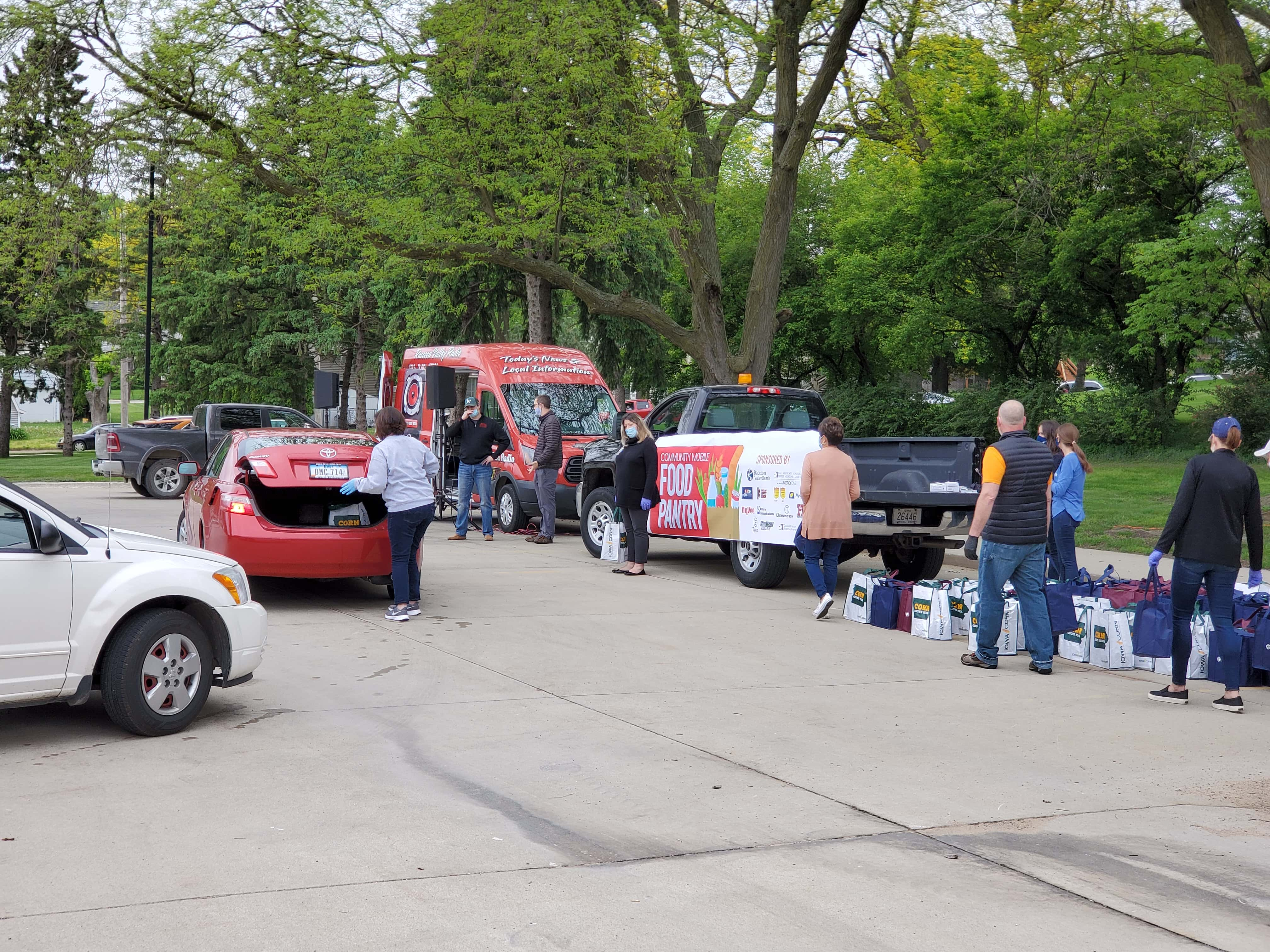 emergency-mobile-food-pantry-1