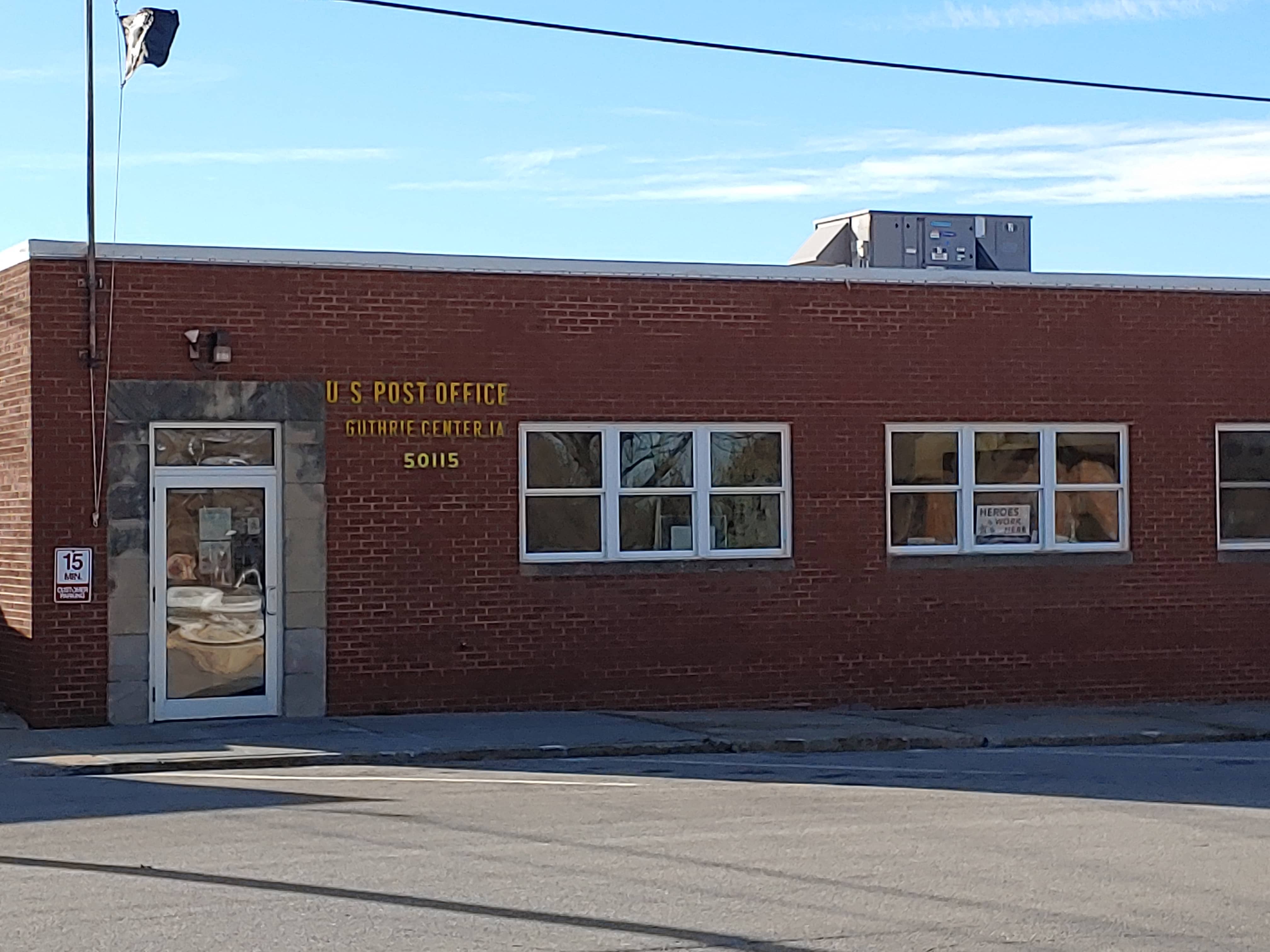 guthrie-center-post-office