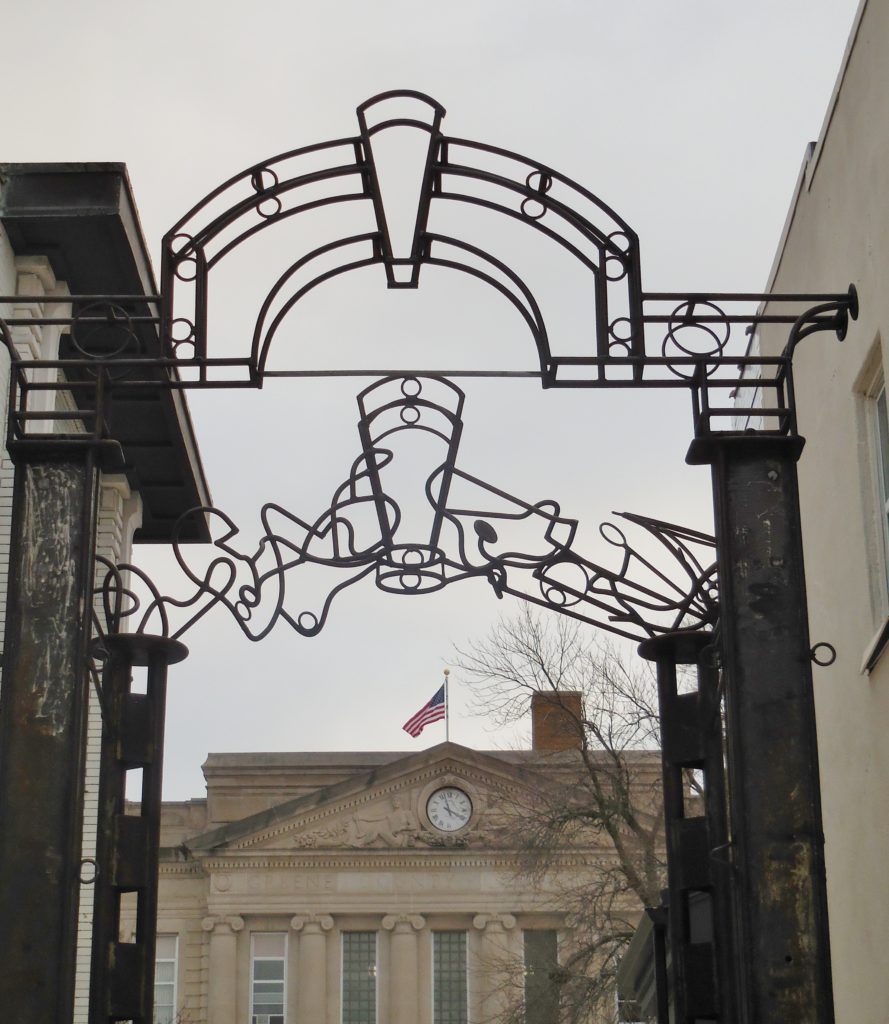 Arch Alley in Jefferson Taking Shape | Raccoon Valley Radio - The One