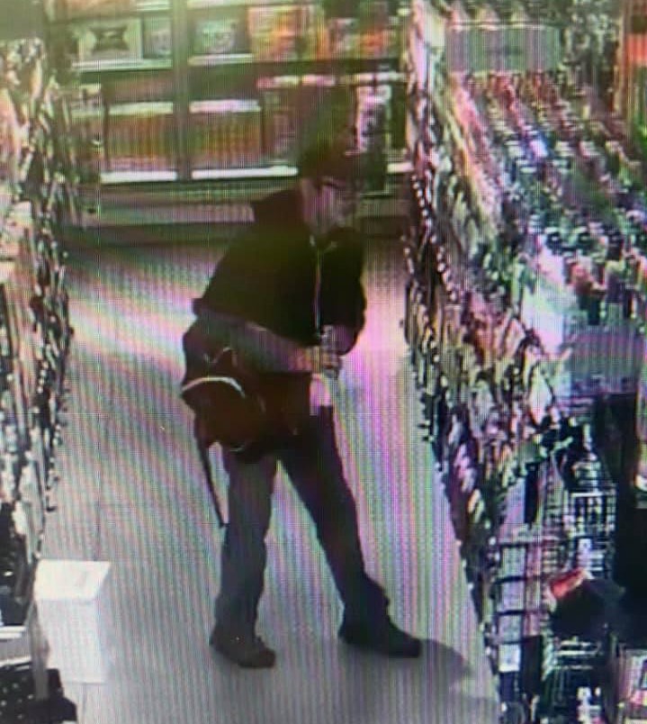 hyvee-suspect-pic-2