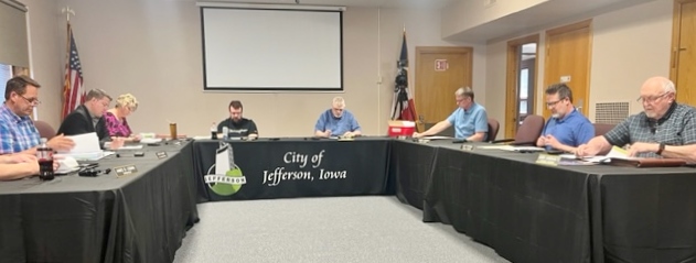 jefferson-city-council-4_11-2