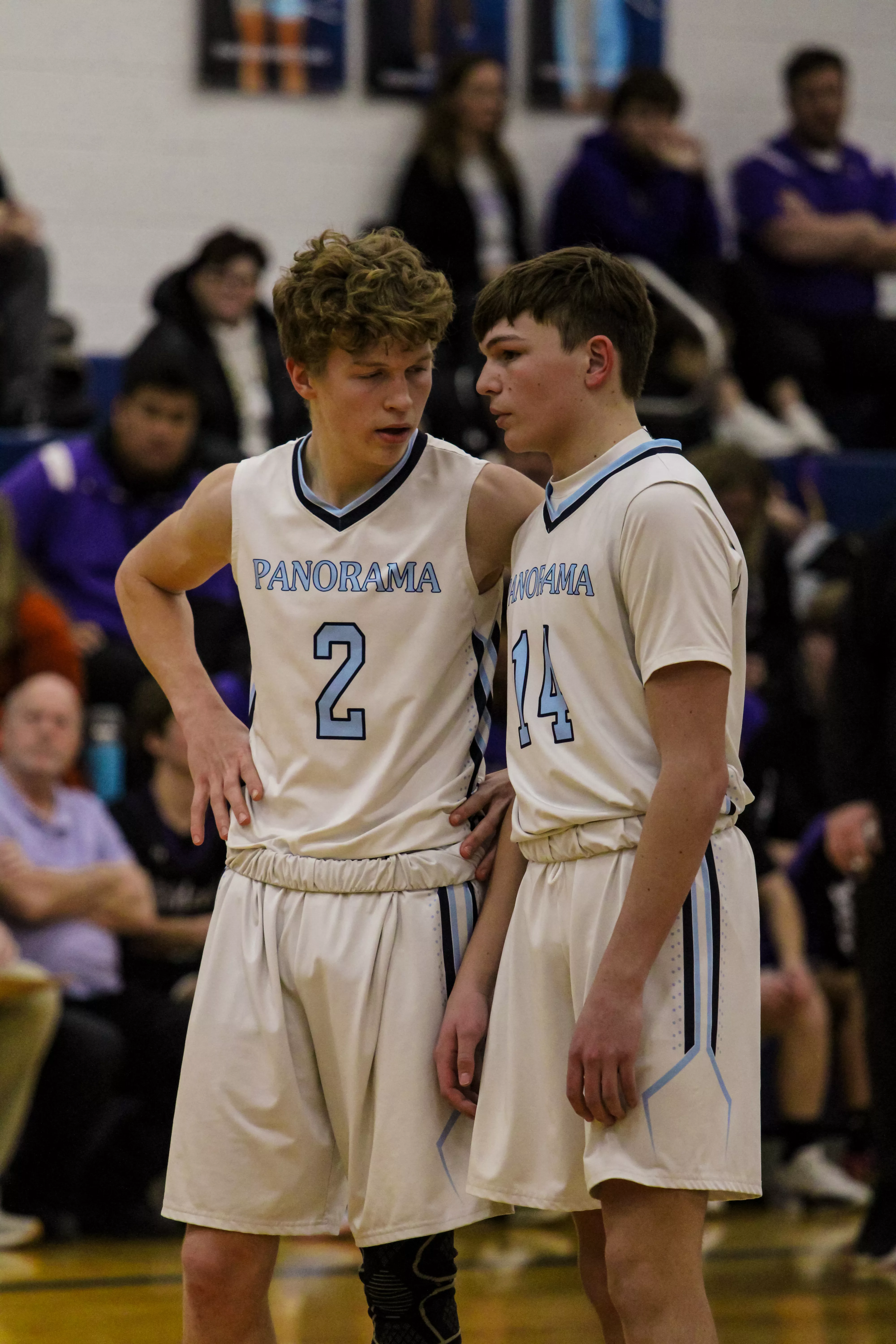 Panorama Panthers Sweep the Chargers, Boys Game Ends In Nail Biter Fashion  | Raccoon Valley Radio - The One to Count On