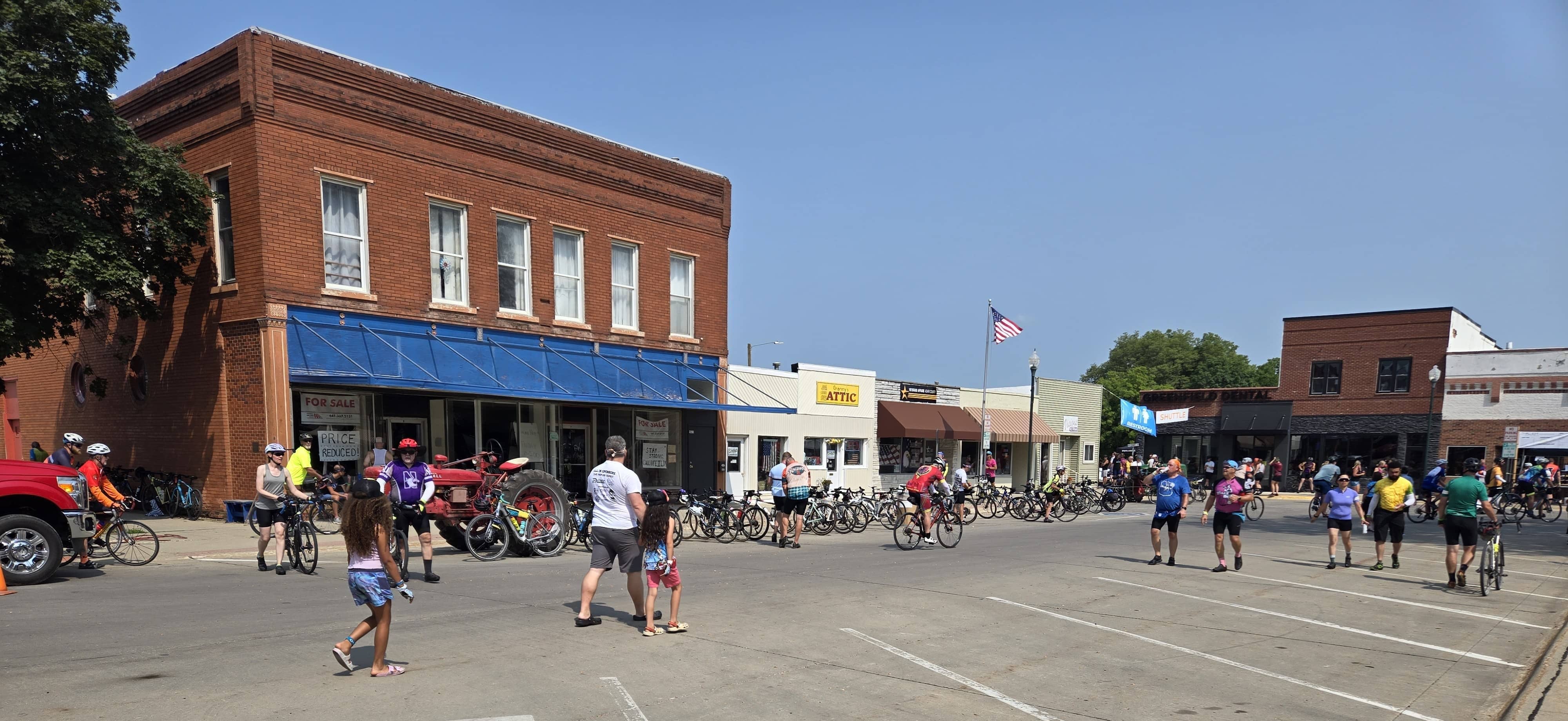 lots-of-ragbrai-bikes