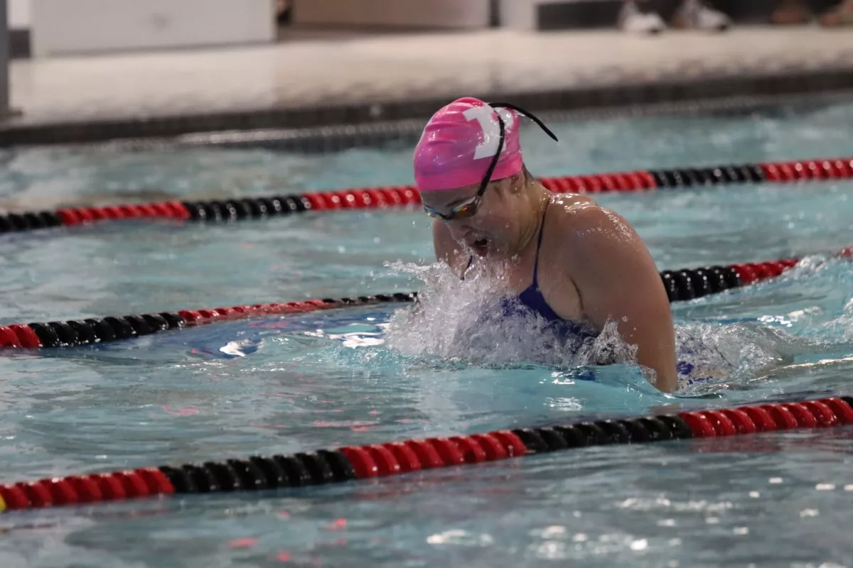 quin-100-breaststroke