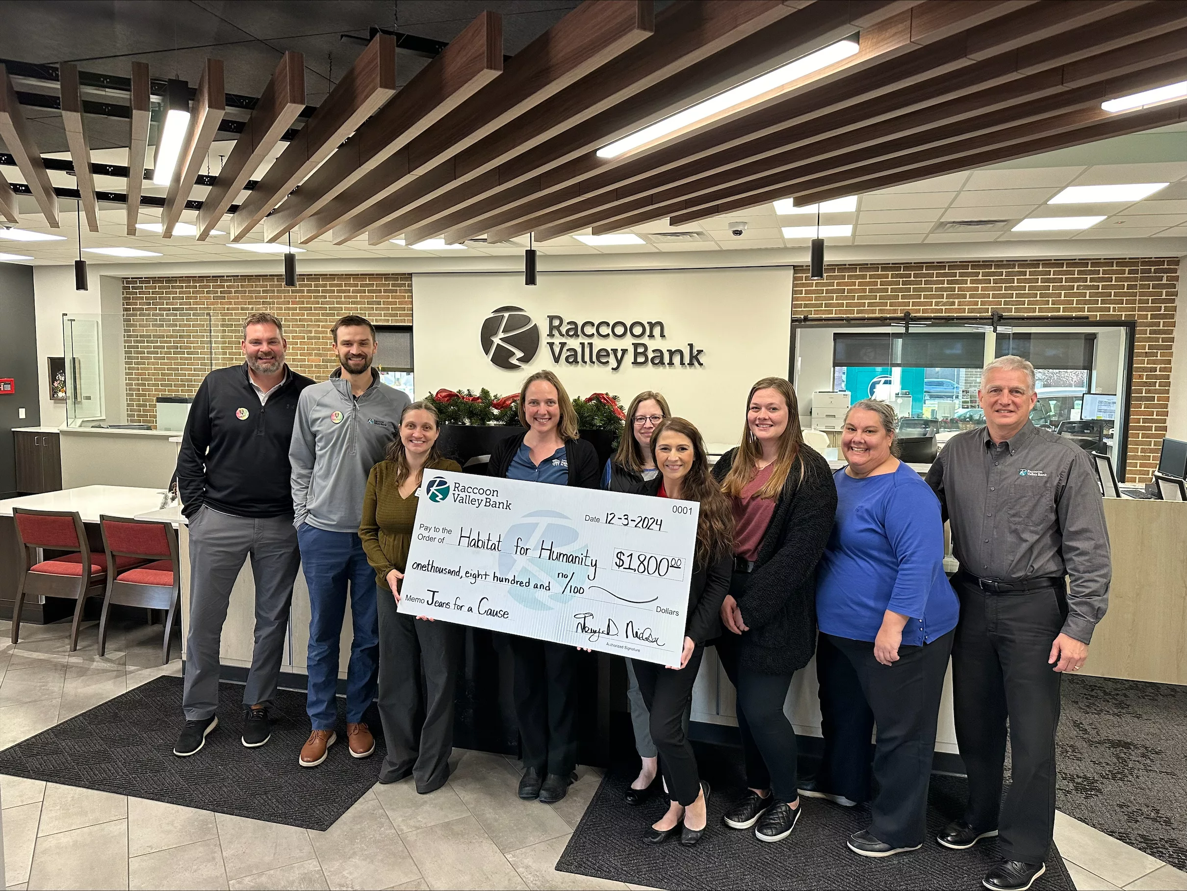 rvb-check-dc-habitat-for-humanity-adel-pic