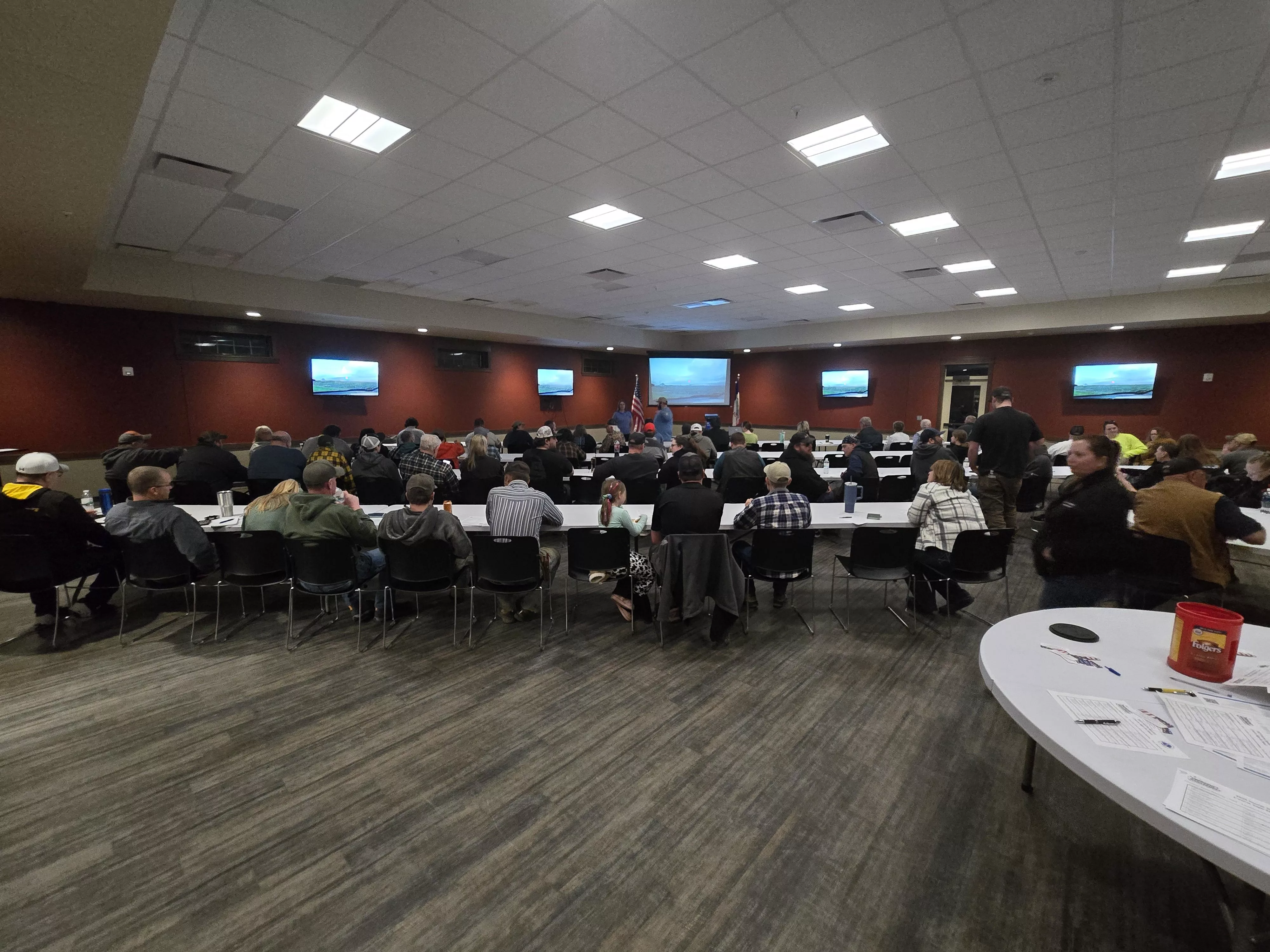 storm-spotter-training-in-casey-2025