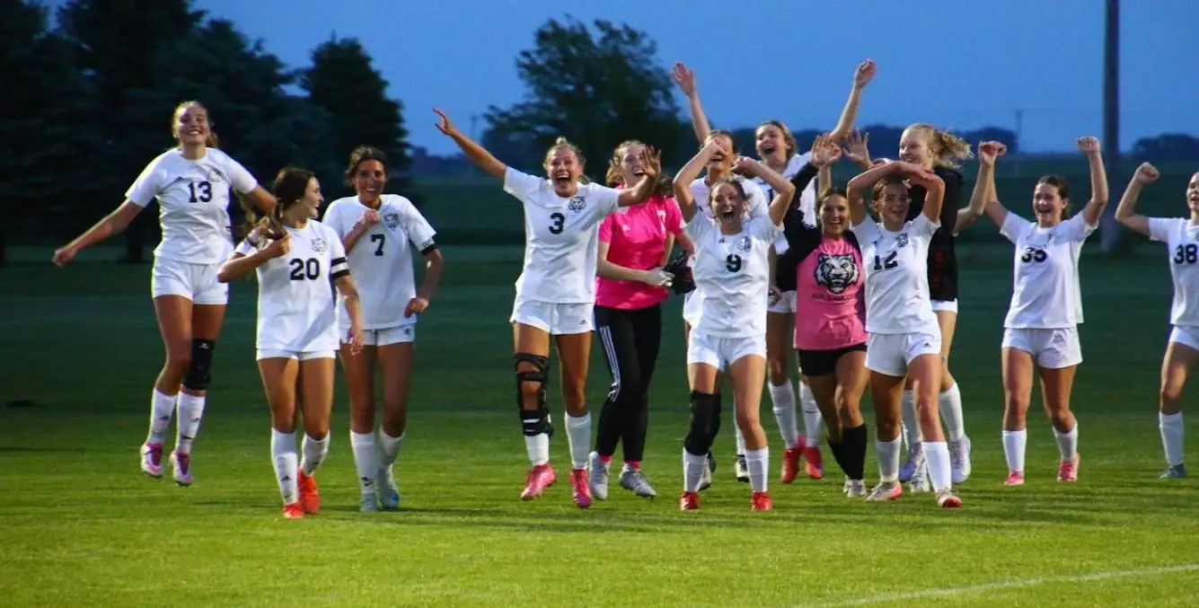 adm-girls-soccer-2025-regional-champs