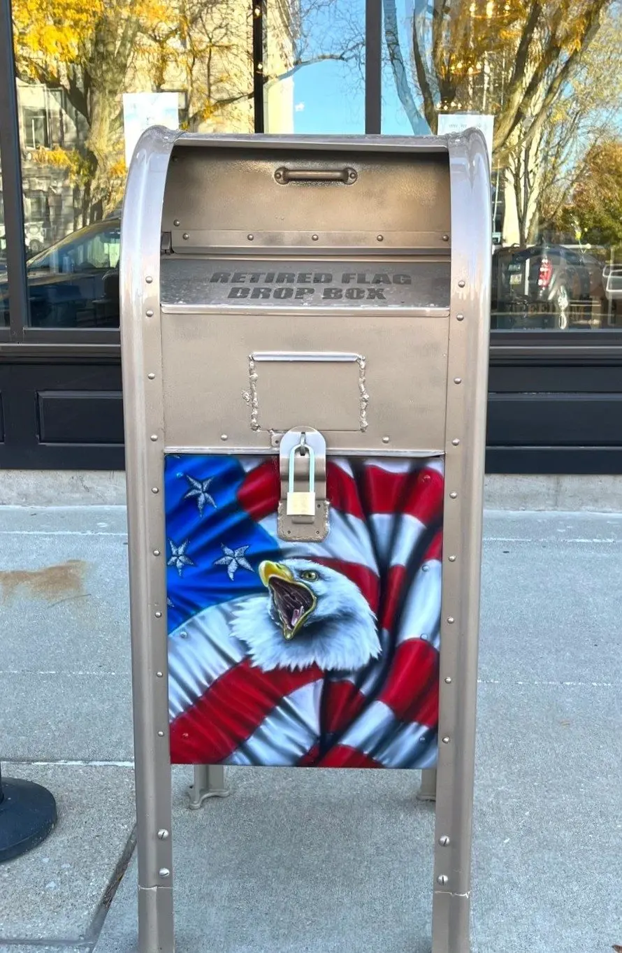 us-flag-dropbox-pic-1