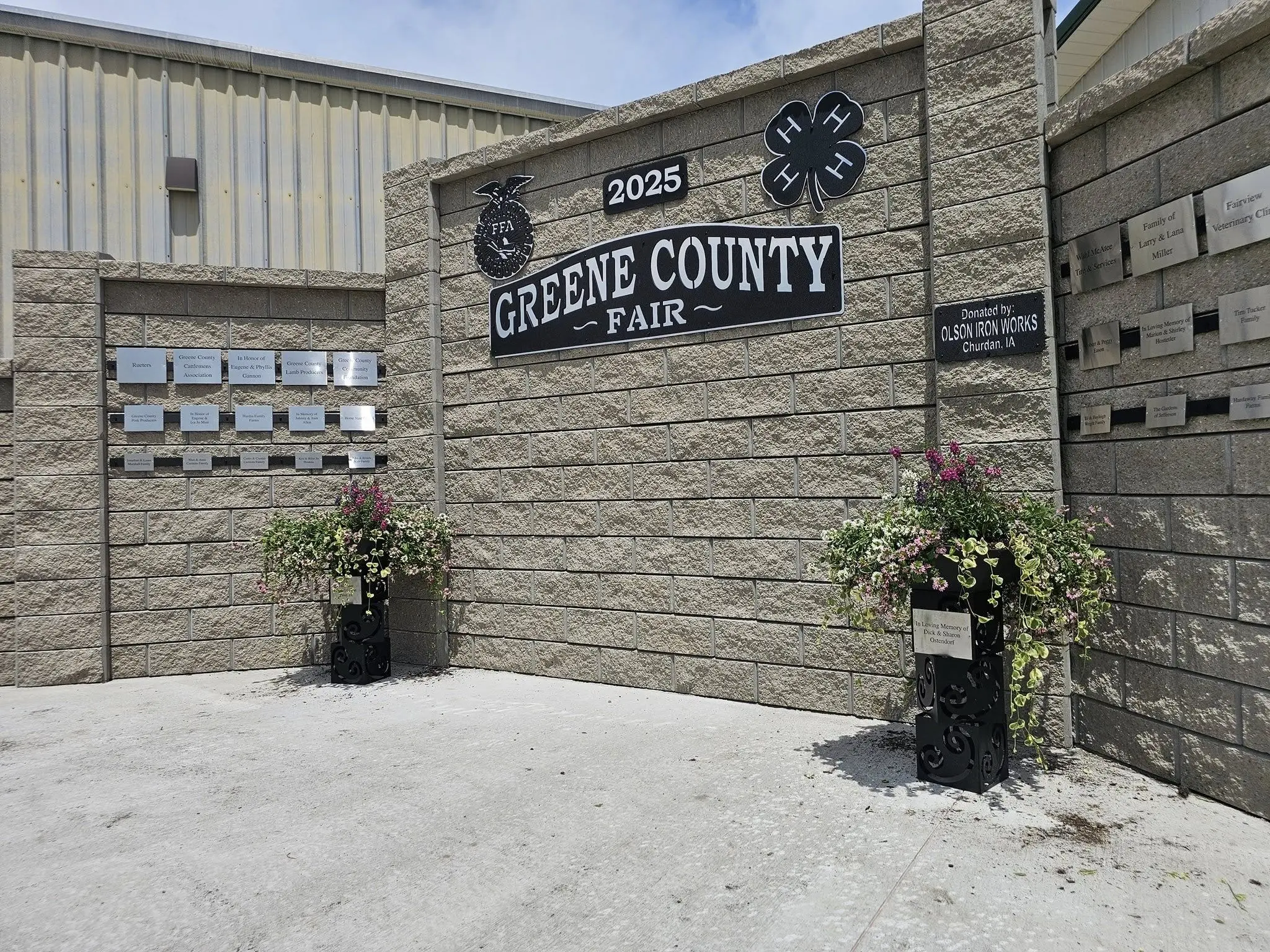 new-concrete-backdrop-done