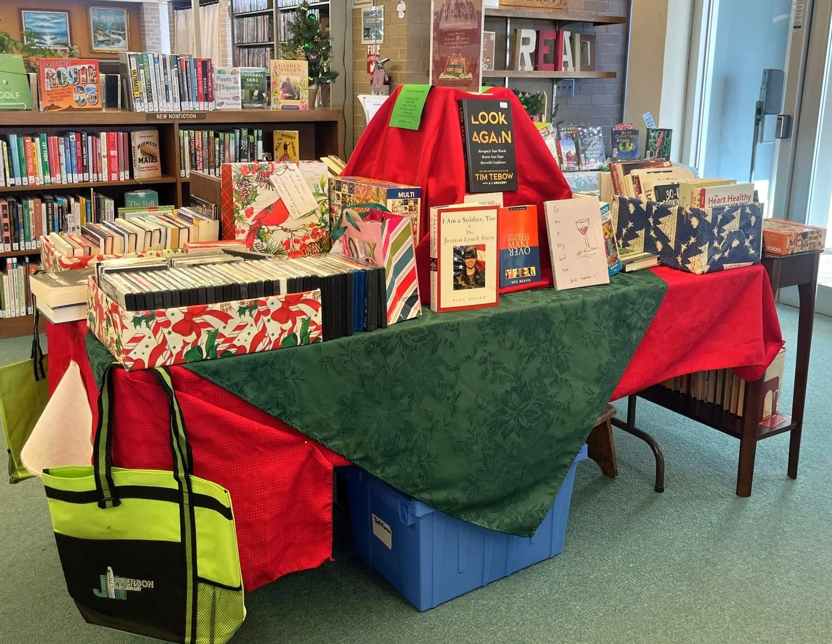 december-book-sale-at-jefferson-library-2