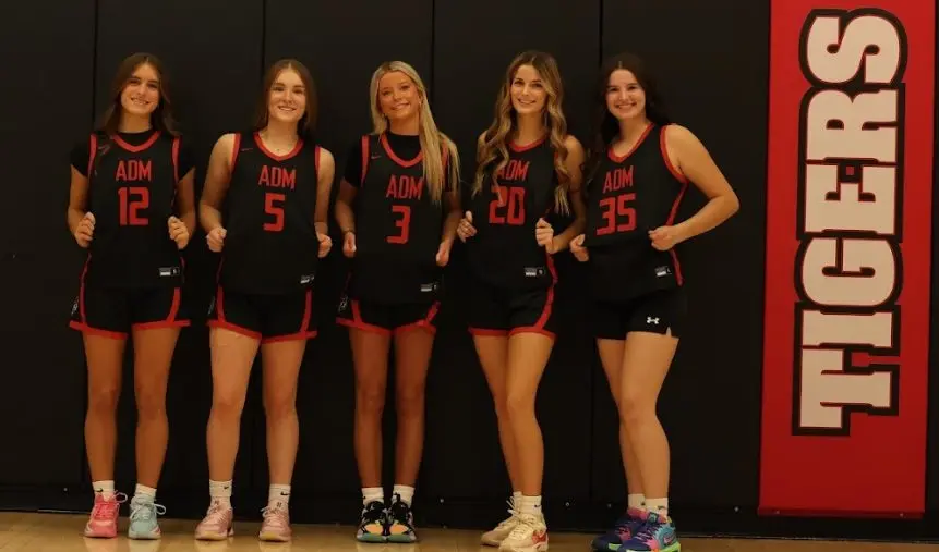 adm-girls-basketball-2025-group
