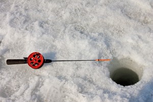 ice-fishing1-300x200