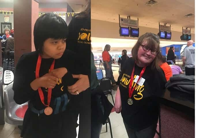 special-olympics-bowlers