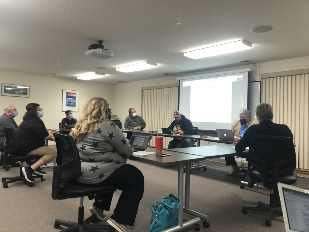 Washington School Board Approves Technology Plan, Computer Purchase - Vimarsana News