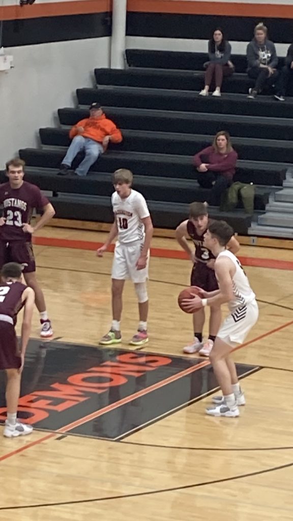 Bailey's Career Night Carries Washington in Win Over Davis County | KCII Radio - Vimarsana News