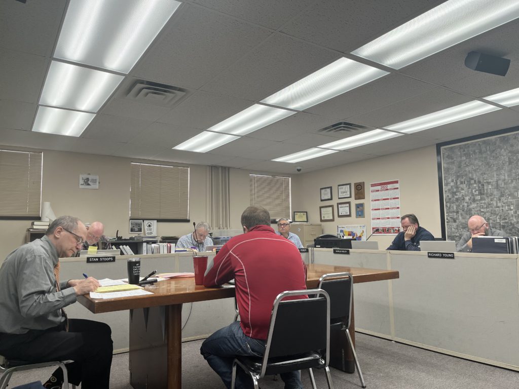 Washington County Supervisors Acknowledges Motor Grader Purchase - Vimarsana News