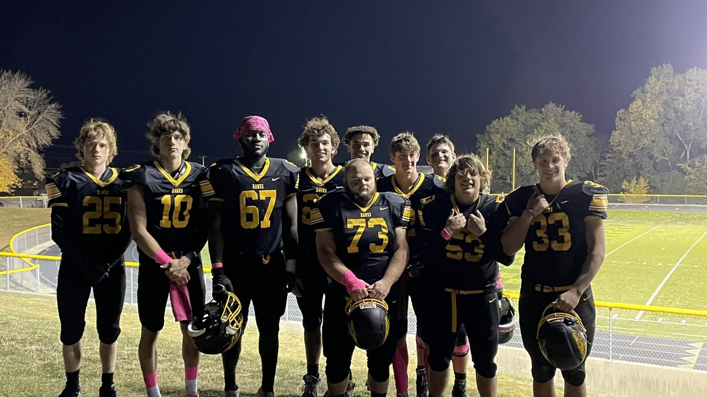 mp-football-seniors-2022