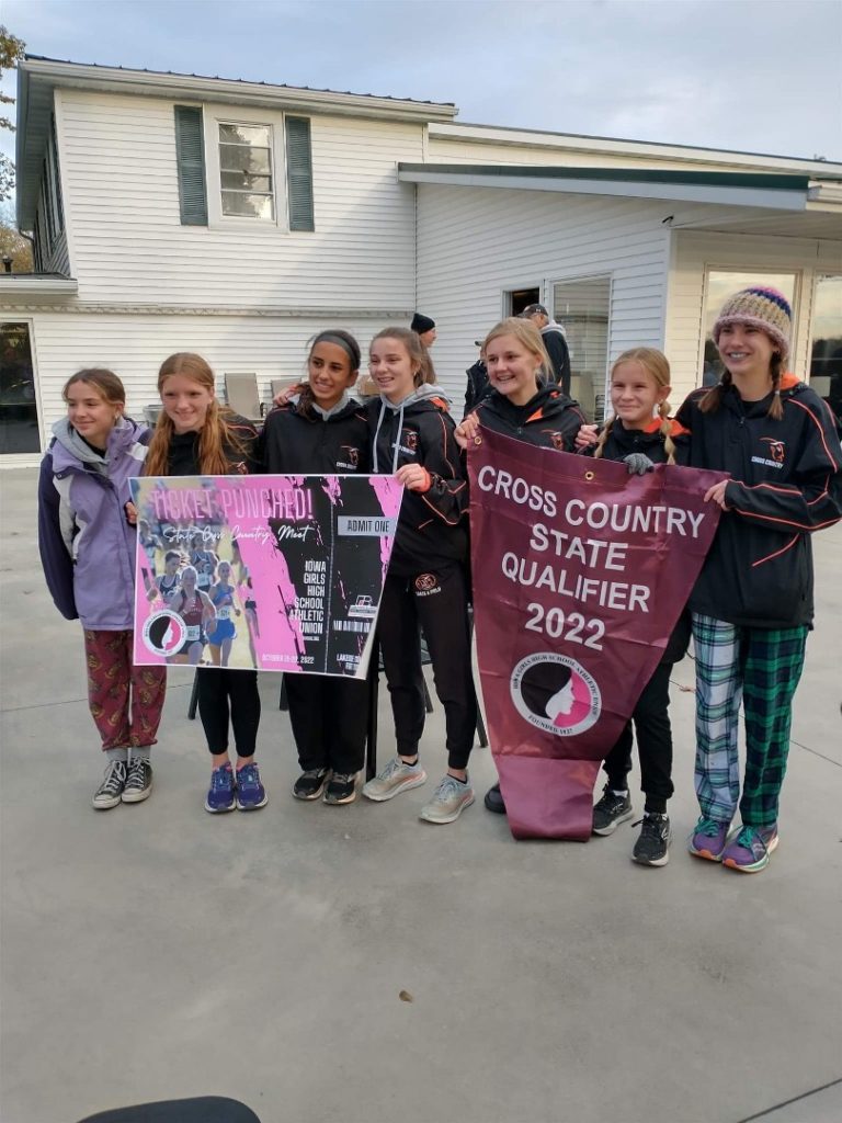 Washington Girls' Team, Rees, Alderton Qualify for State Cross Country | KCII Radio - Vimarsana News