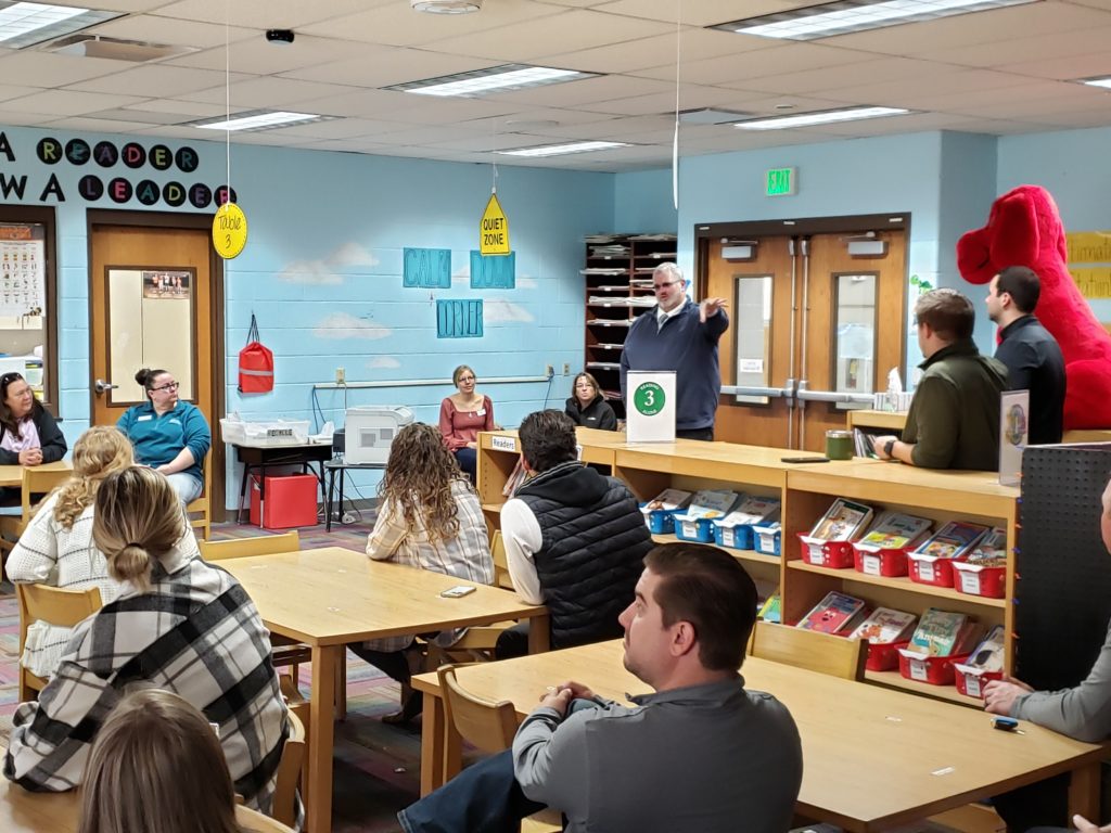 Leadership Washington Class Heads Back to School - Vimarsana News